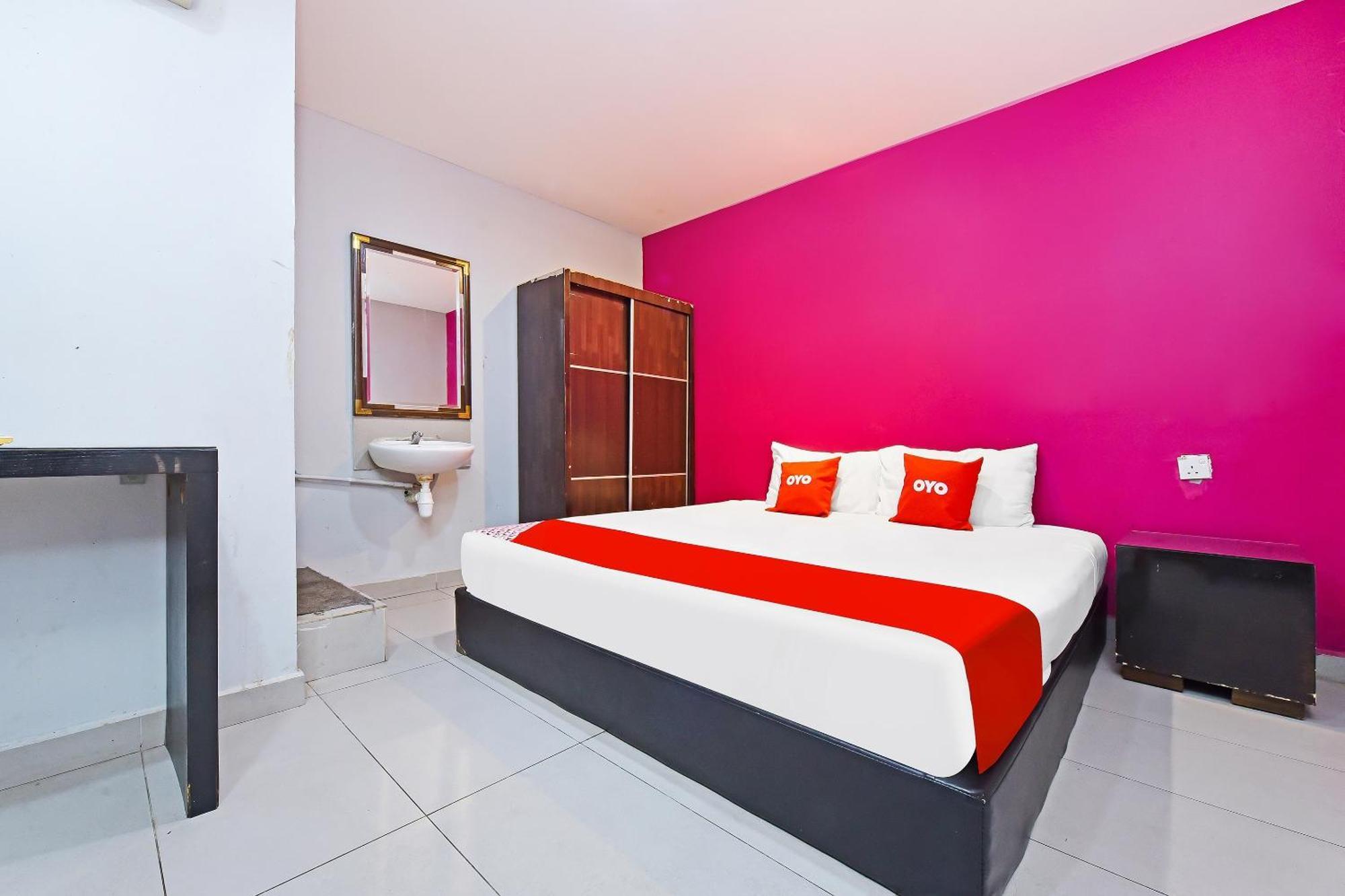 Oyo 90138 Hotel Elwarda Klcity Kuala Lumpur Exteriör bild