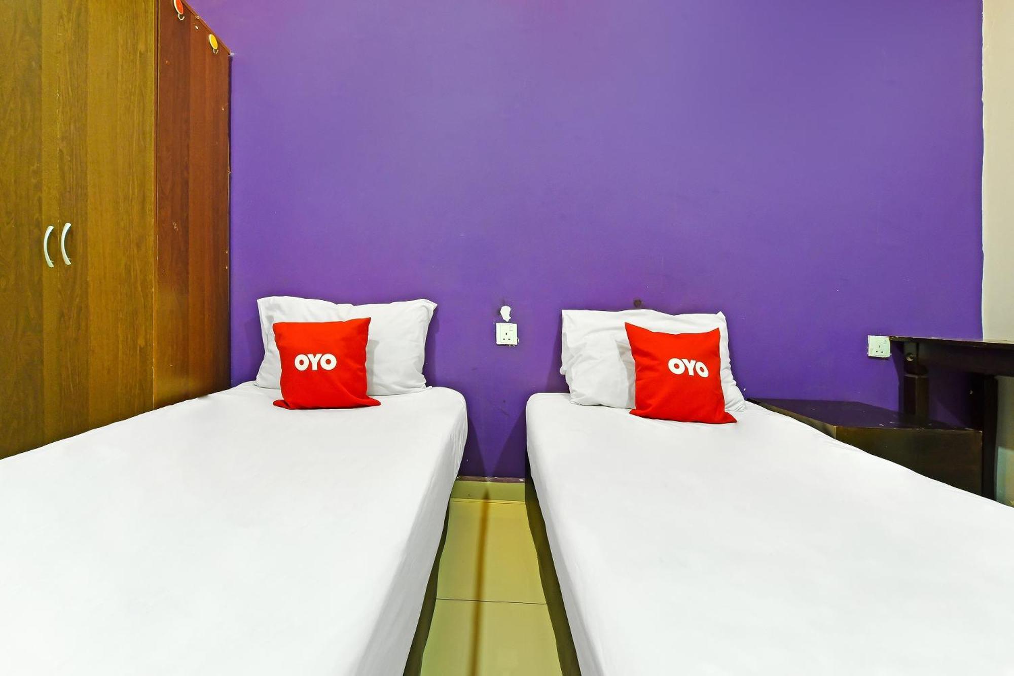 Oyo 90138 Hotel Elwarda Klcity Kuala Lumpur Exteriör bild